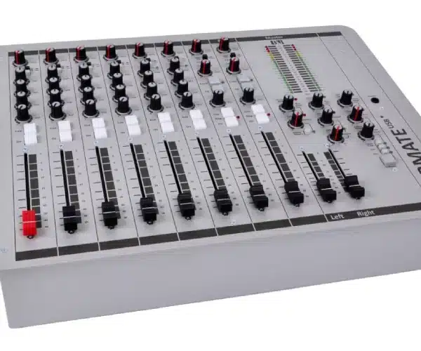 8 faders Mixing Console